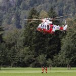 Dinas Damkar Mahakam Ulu Evakuasi di Gedung di Perbukitan